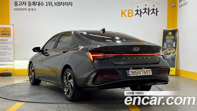 Hyundai AVANTE Новый Avante (CN7) — Фото автомобиля 2