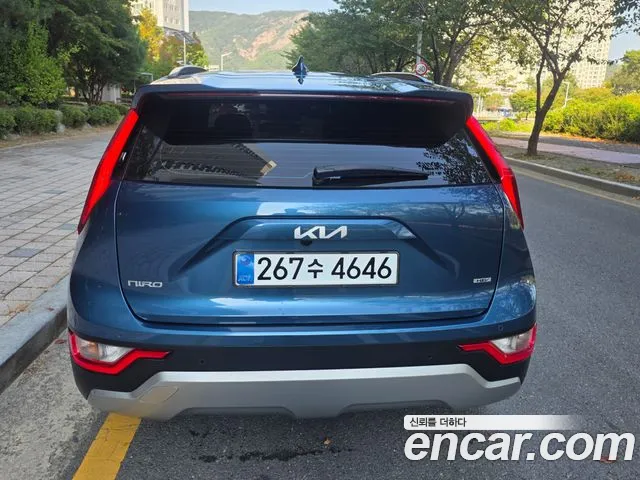 Kia Niro The All New Niro — Фото автомобиля 6