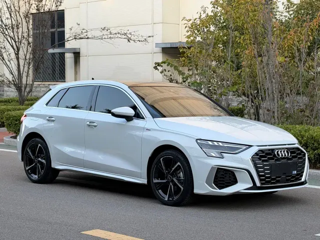 Audi A3 — Фото автомобиля 3