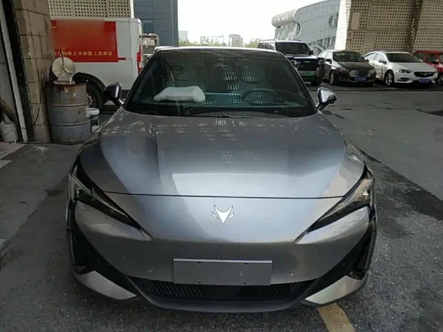 Arcfox Alpha S5 — Фото автомобиля 2