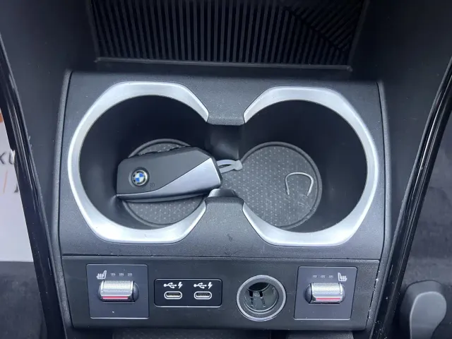 BMW X1 — Фото автомобиля 14