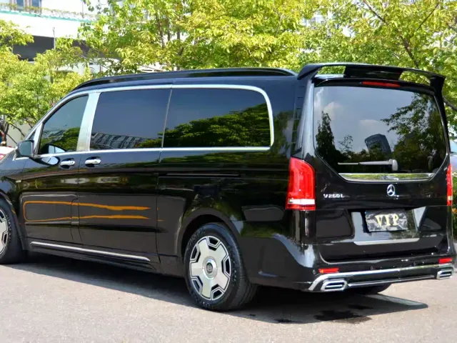 Mercedes-Benz V-Class — Фото автомобиля 5