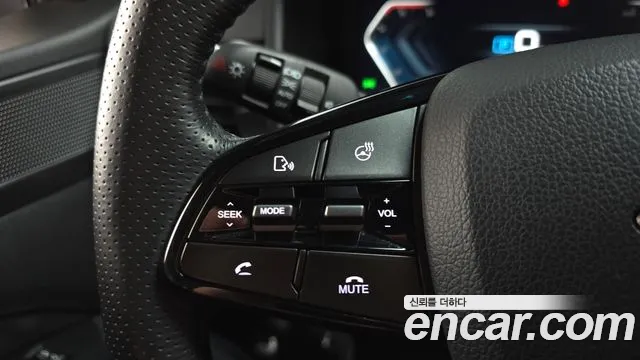 KG_Mobility_Ssangyong Rexton Новый Rexton Sport Дизель 2.2 4WD — Фото автомобиля 17