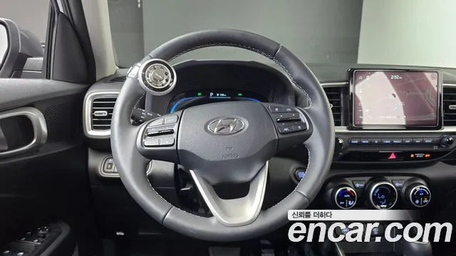 Hyundai Venue — Фото автомобиля 5