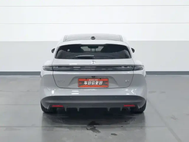 Nio ET5 Touring — Фото автомобиля 4