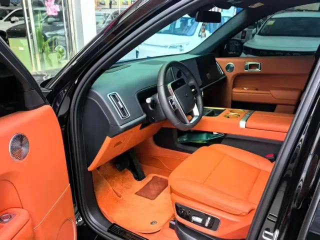 Li Auto L7 — Фото автомобиля 5