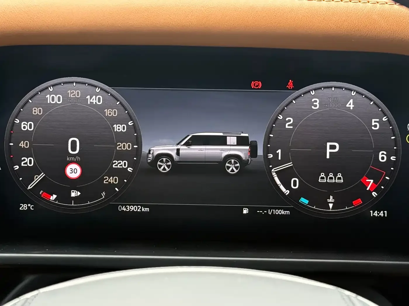 Land Rover Land Rover Defender 2024 110 3.0T P400 X-DYNAMIC HSE — Фото автомобиля 4