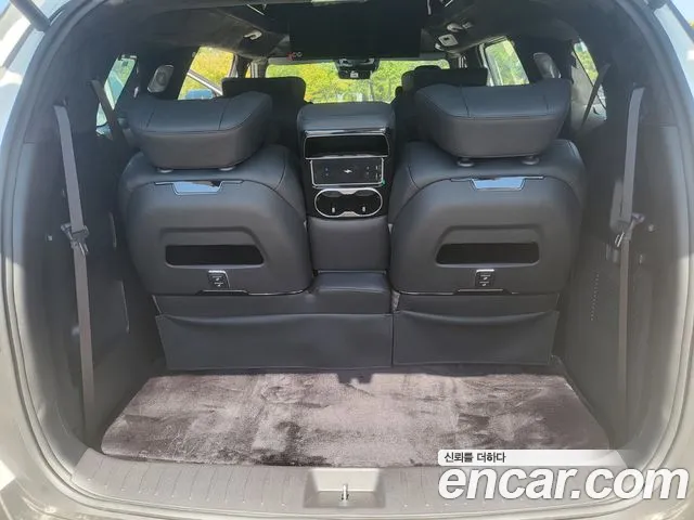 Kia Carnival 4th Gen — Фото автомобиля 4