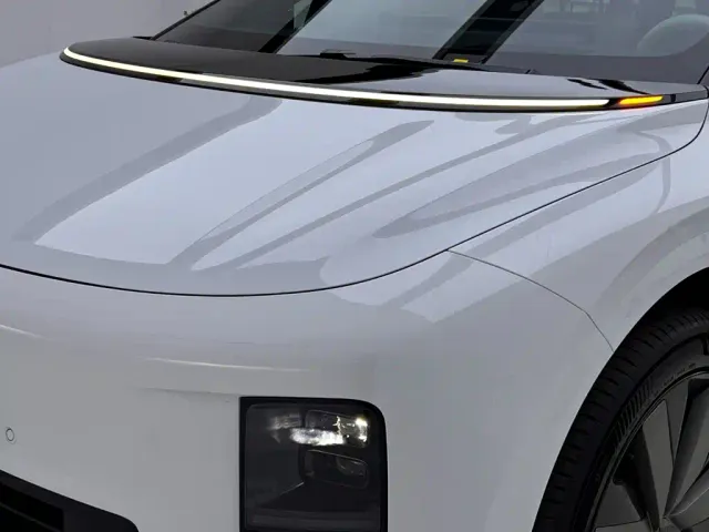 Li Auto i6 — Фото автомобиля 13