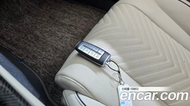 Genesis G80 RG3 — Фото автомобиля 21