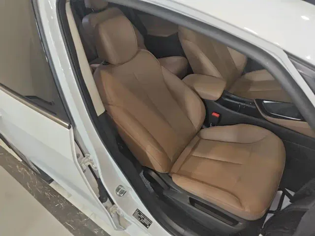 Buick Buick GL6 2021 323T Mild Hybrid Connected Luxury — Фото автомобиля 24