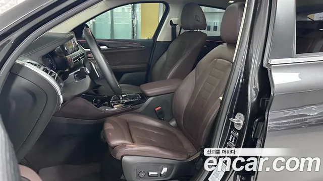 BMW X4 G02 — Фото автомобиля 10