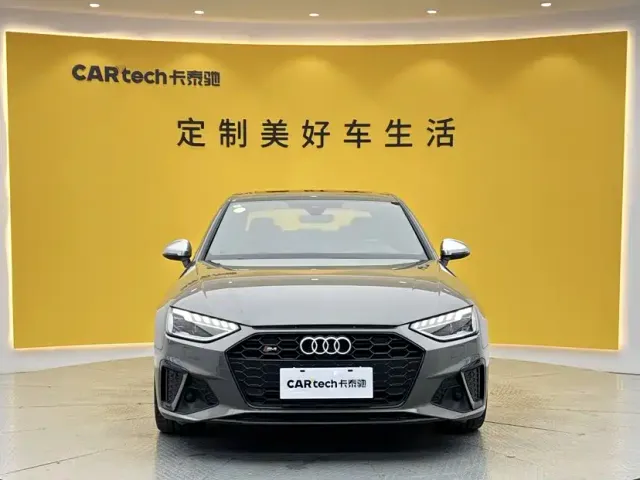 Audi S4 — Фото автомобиля 3