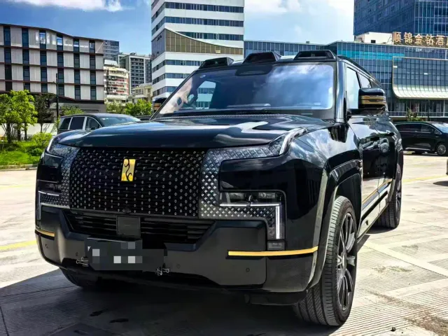 BYD U8L — Фото автомобиля 3