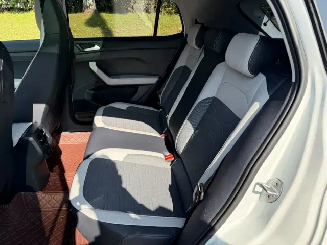 Volkswagen Tharu — Фото автомобиля 12
