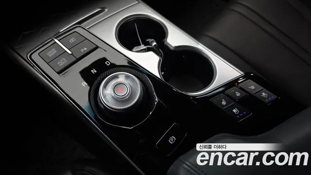 Kia K8 K8 Hybrid — Фото автомобиля 9