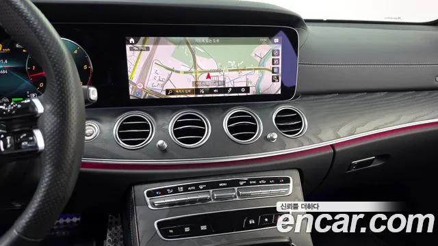 Mercedes-Benz E-Class W213 — Фото автомобиля 20