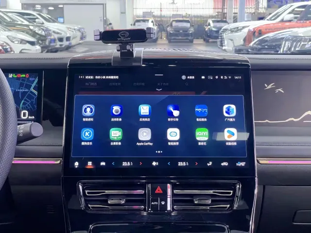 GAC Trumpchi M8 — Фото автомобиля 22