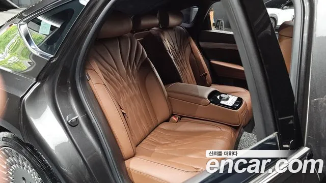 Genesis G80 Бензин 2.5 турбо AWD — Фото автомобиля 23