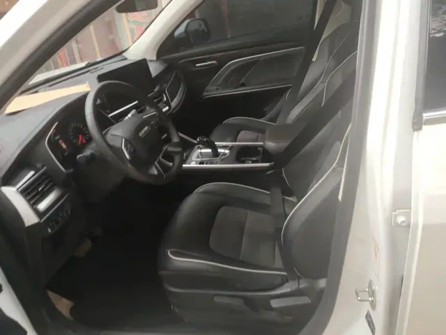 Haval H6 — Фото автомобиля 9