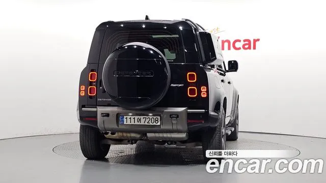 Land Rover Defender L663 — Фото автомобиля 4