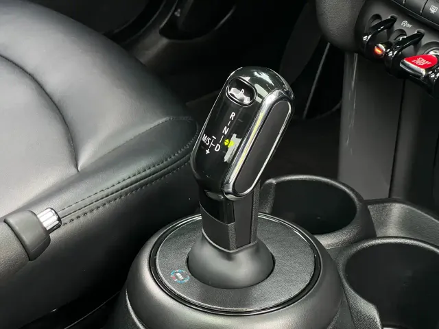 MINI Hatch — Фото автомобиля 15
