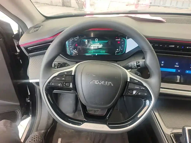 Dongfeng Yixuan MAX — Фото автомобиля 6