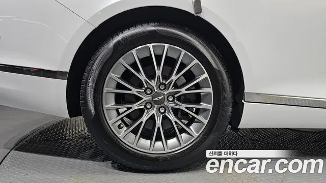 Genesis G80 RG3 — Фото автомобиля 5