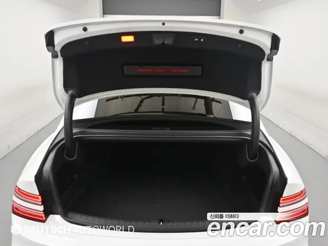 Genesis G80 RG3 — Фото автомобиля 19