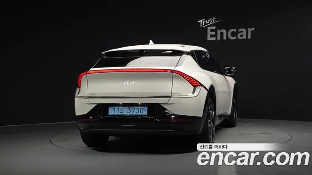 Kia EV6 — Фото автомобиля 3