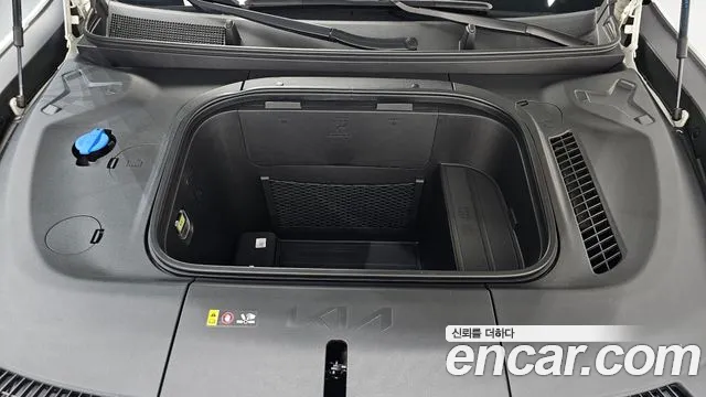 Kia EV9 — Фото автомобиля 6