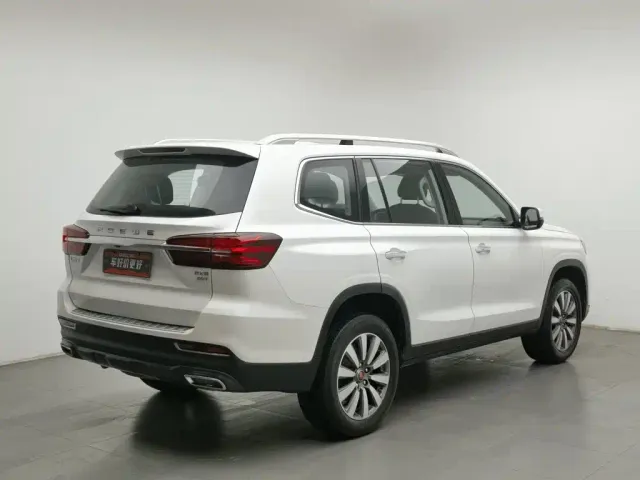Roewe RX8 — Фото автомобиля 2