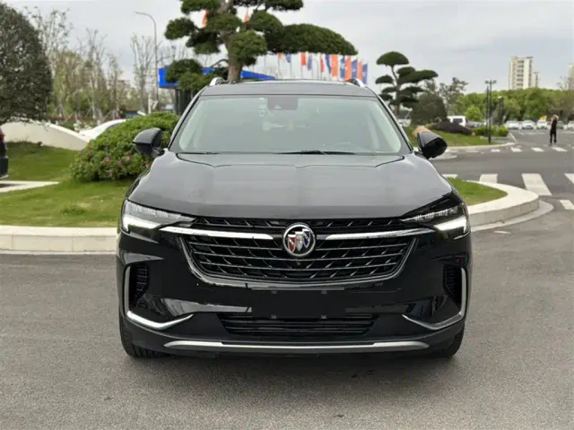 Buick Envision Plus — Фото автомобиля 8