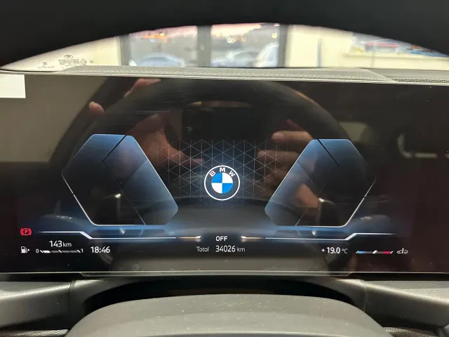 BMW 3 Series — Фото автомобиля 12