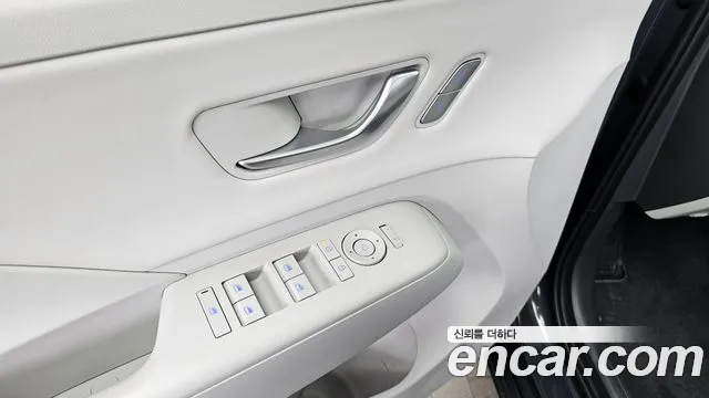 Hyundai Kona SX2 — Фото автомобиля 28