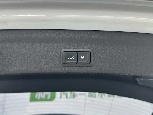 Audi Q3 — Фото автомобиля 16