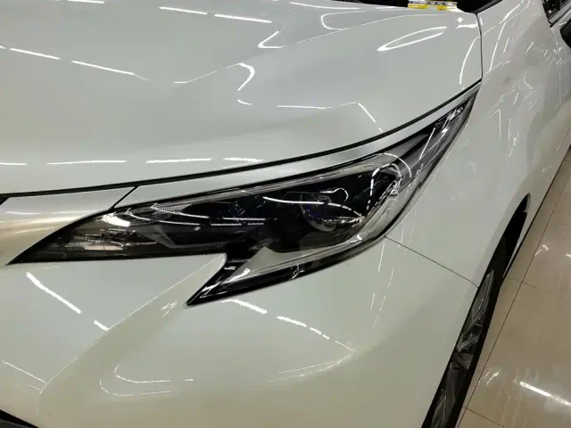 Toyota Sienna — Фото автомобиля 5
