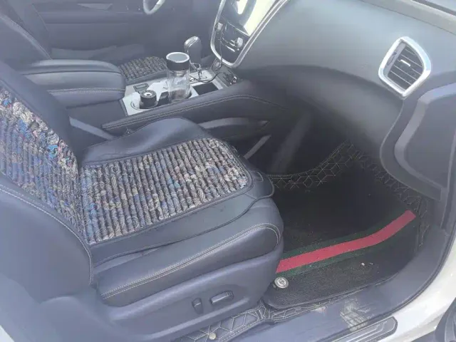 Nissan Murano — Фото автомобиля 8