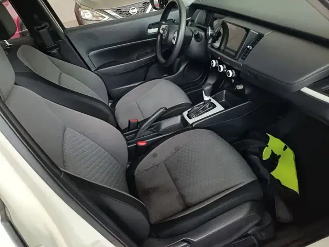 Honda Fit — Фото автомобиля 24