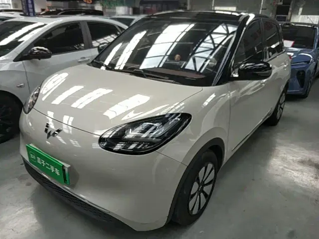 Фотография автомобиля — Wuling Bingo