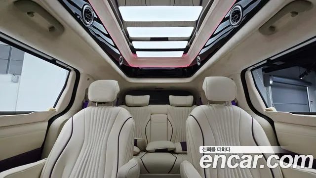 Kia Canival Новый Carnival 4 поколение Бензин 9 мест Hi-Limousine (Спецкузов) — Фото автомобиля 10