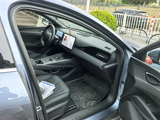 BYD Seal 06 — Фото автомобиля 11