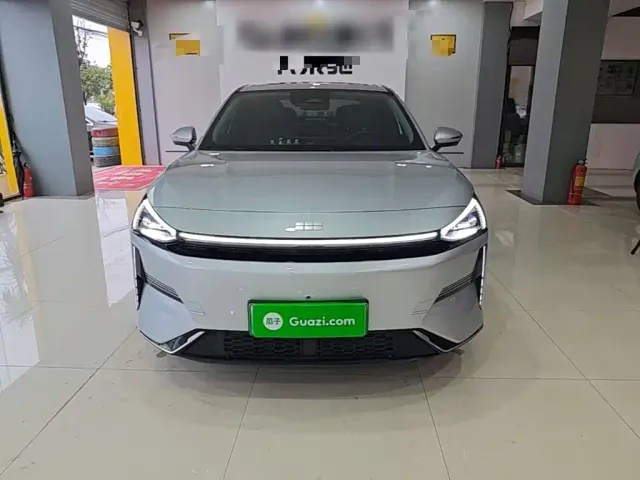 Geely Galaxy L6 — Фото автомобиля 2