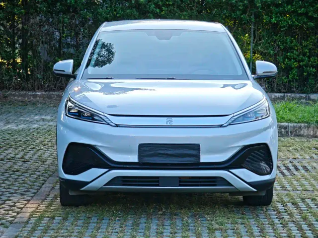 BYD Yuan PLUS — Фото автомобиля 2