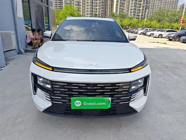 JAC Motors JAC QX PHEV — Фото автомобиля 2