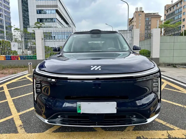 IM Motors LS9 — Фото автомобиля 2