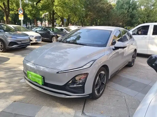 Фотография автомобиля — Wuling Starlight