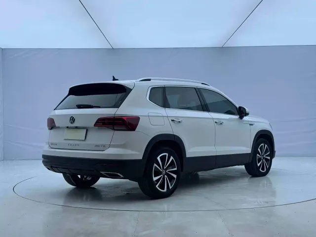 Volkswagen Tharu — Фото автомобиля 4