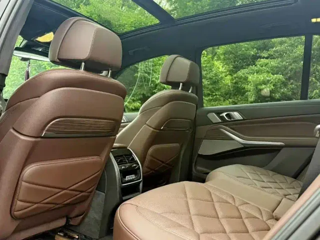 BMW X5 — Фото автомобиля 6