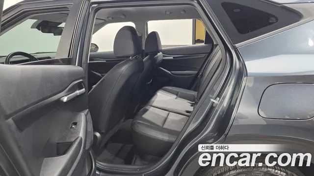 Kia Seltos — Фото автомобиля 17